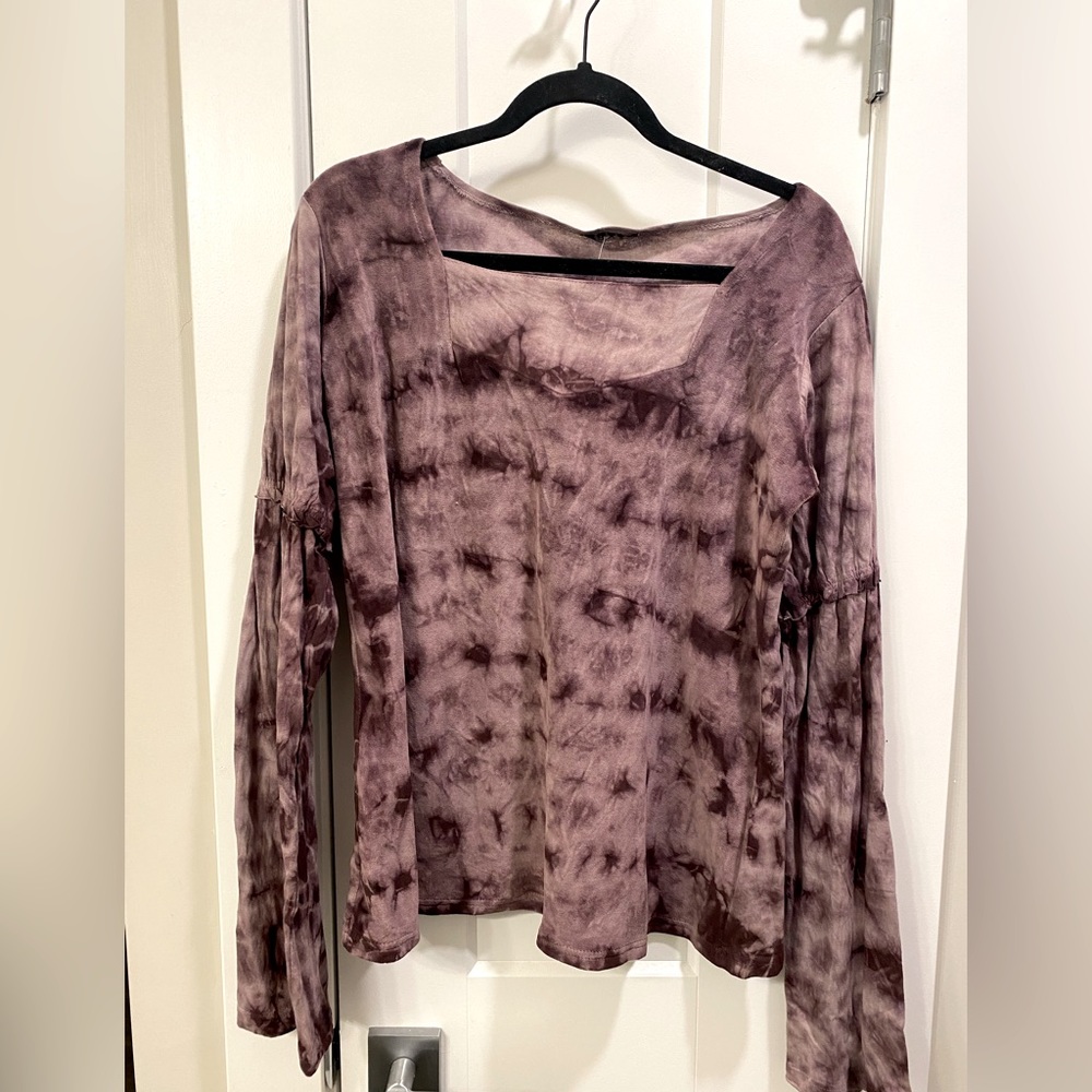 Jayli Long Sleeve Velvet Tie Dye Top